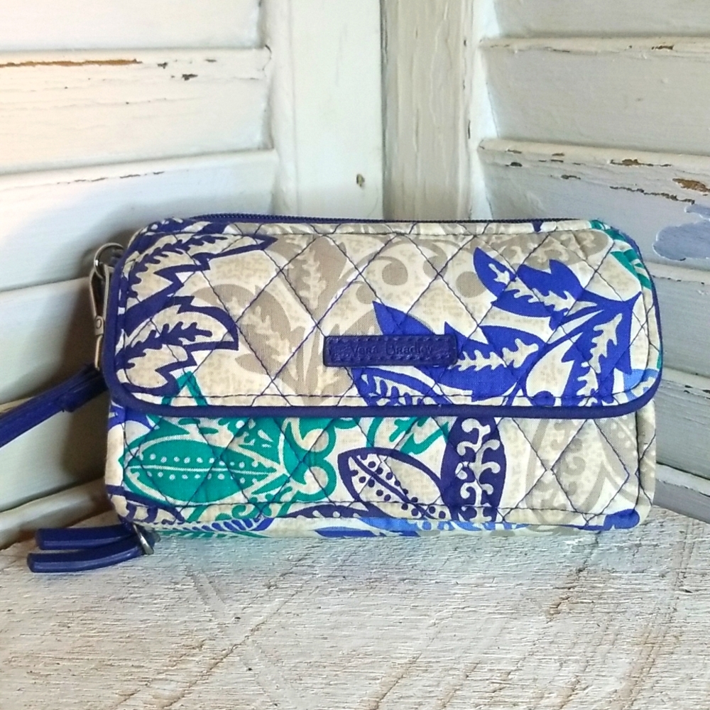 Vera Bradley Zip Around Wristlet